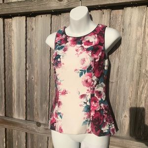 White House Black Market : Sleeveless Top